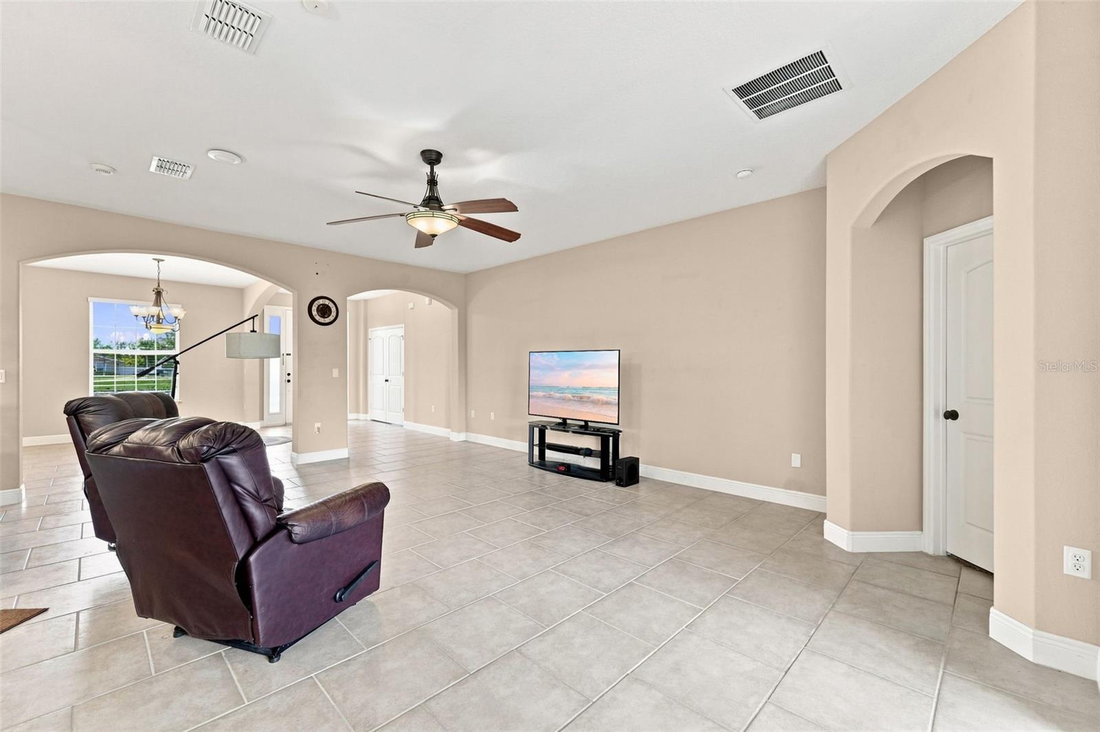 1451 DAYSTAR LN — photo 12