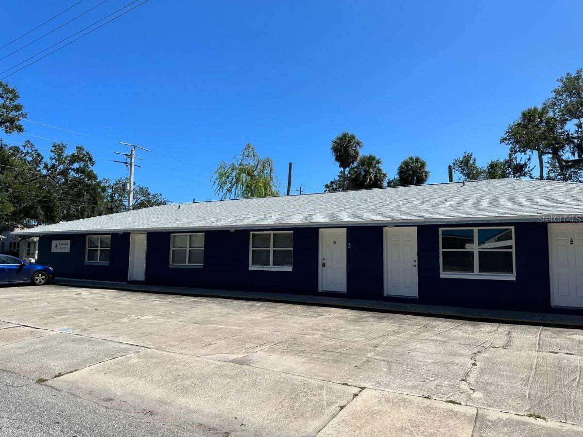 424 DAYTONA ST — photo 2