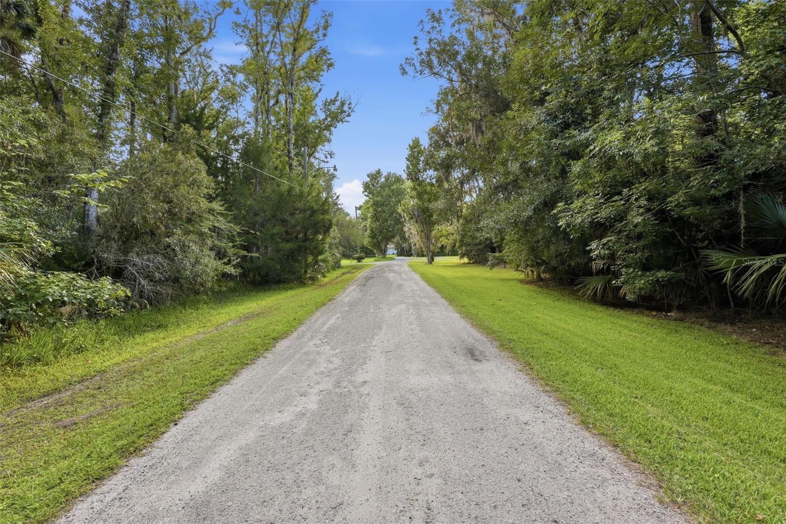 2050 MINORCA RD — photo 12