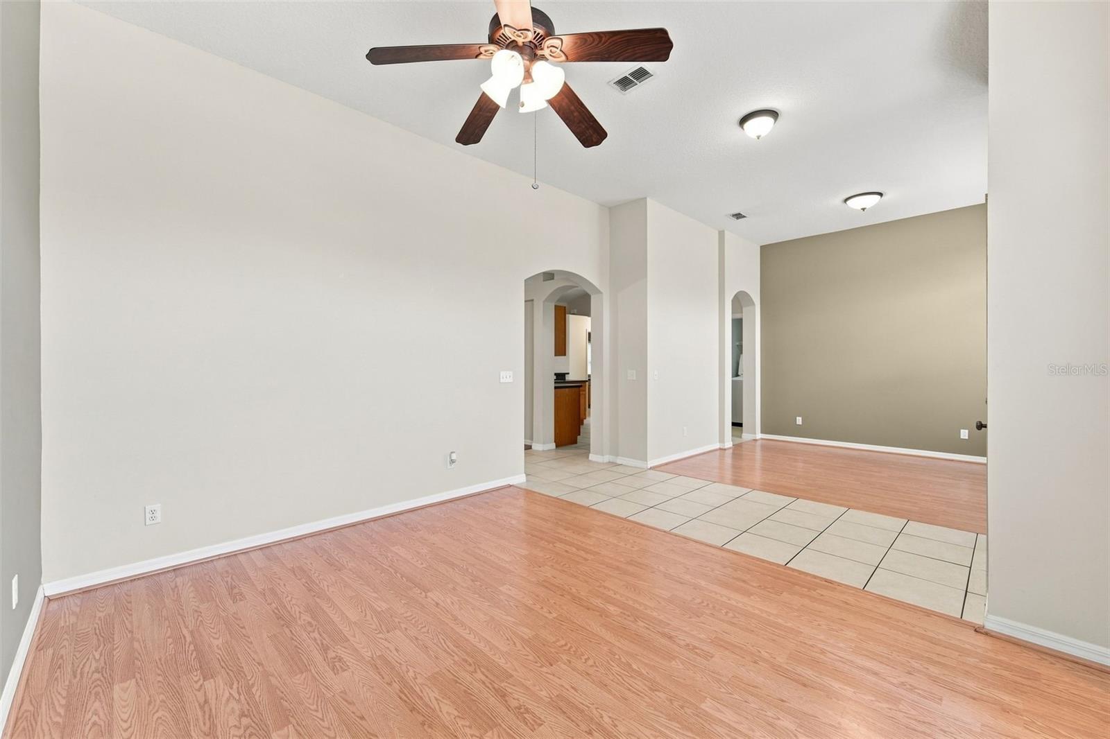 614 RED MULBERRY DR — photo 3