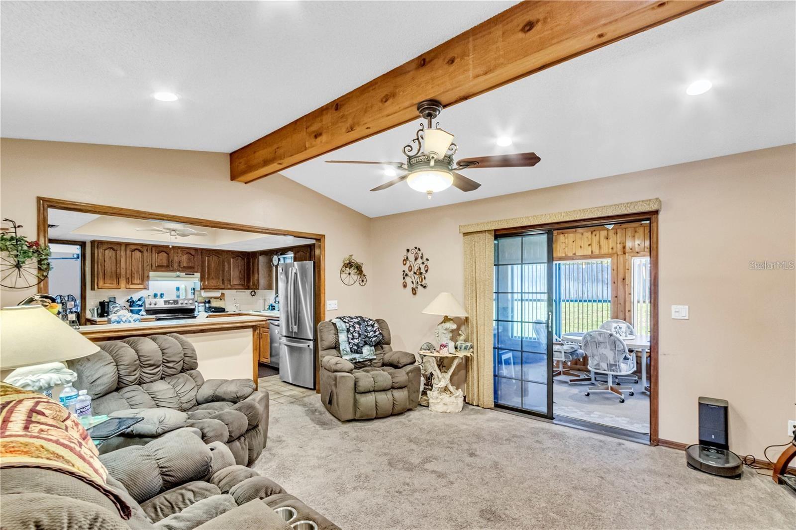 1694 BISMARCK DR — photo 10