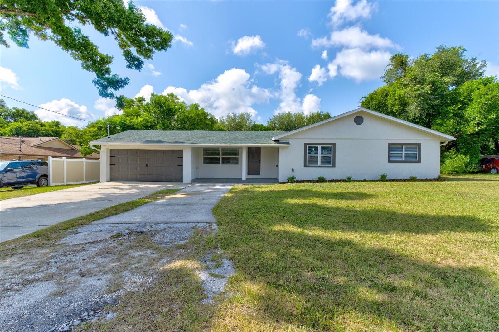 47 DAHLIA DR