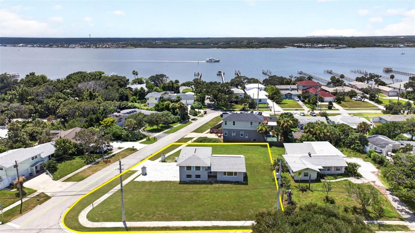 2314 S PENINSULA DR — photo 2