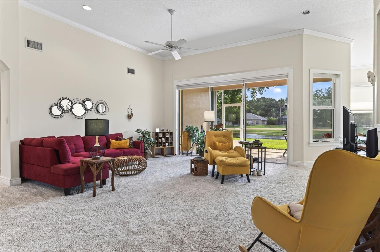 21 GREENVALE DR — photo 5