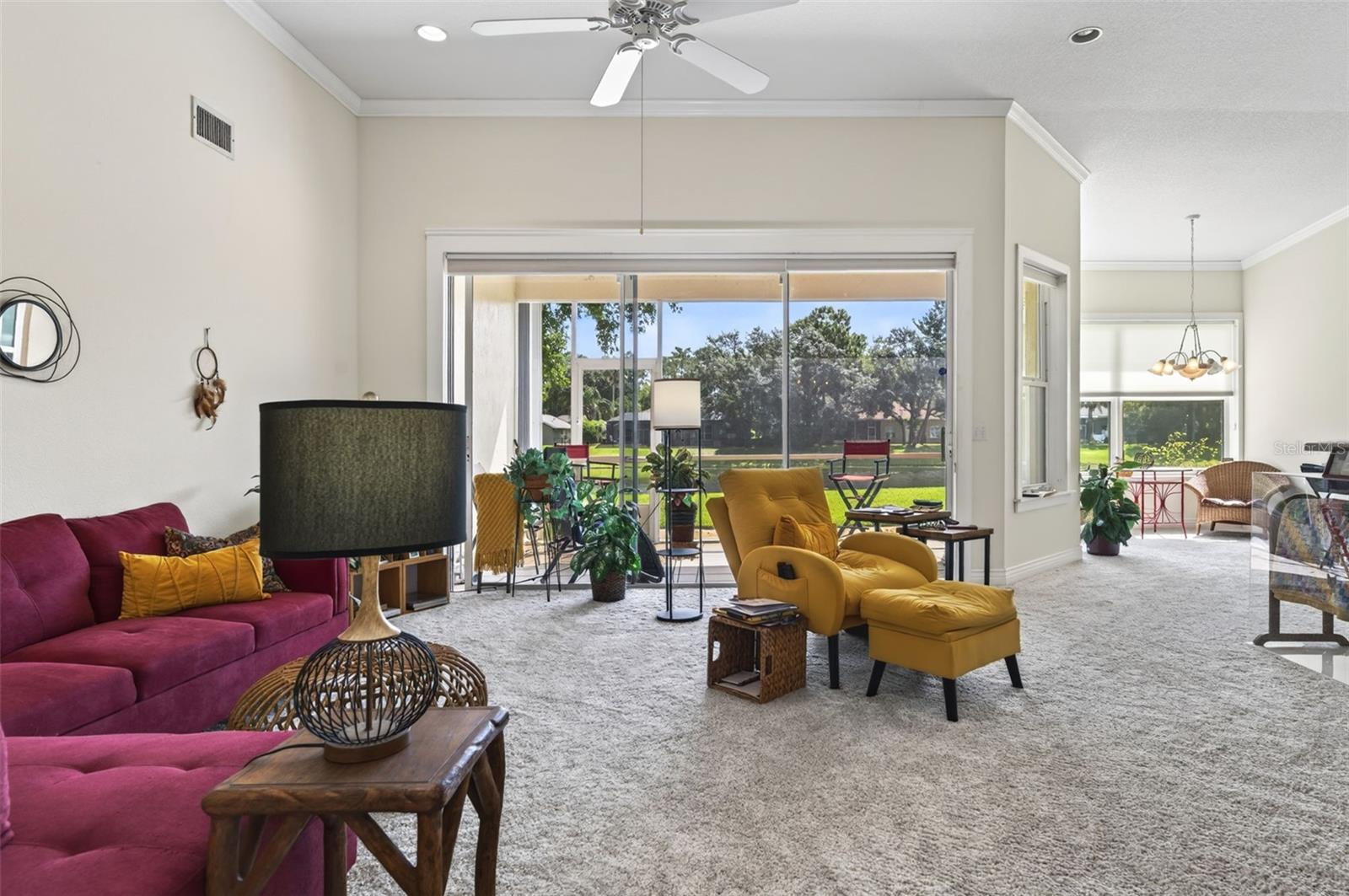 21 GREENVALE DR — photo 6