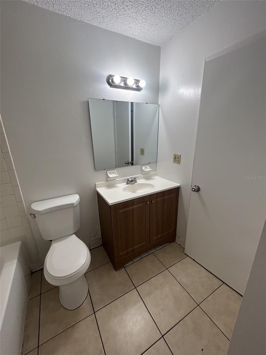 1216 KENNEDY RD #16 — photo 6