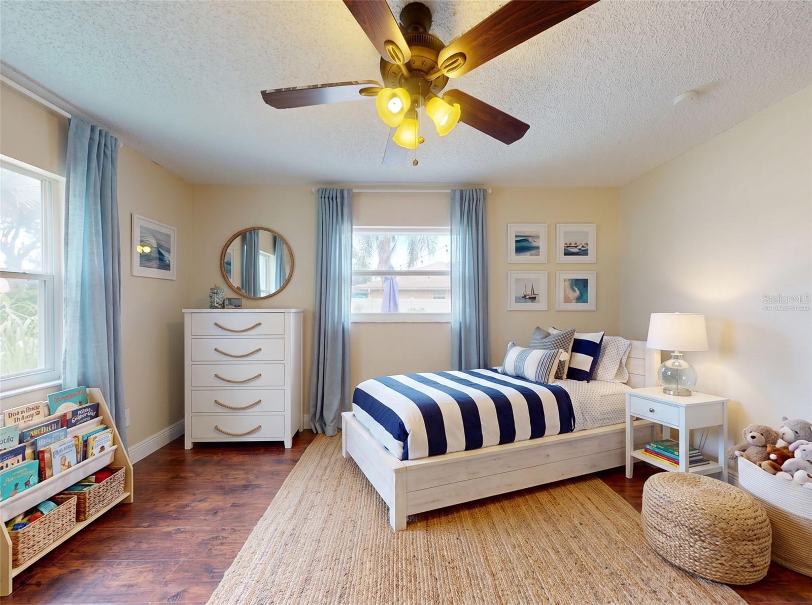 2125 E PARKTON DR — photo 11