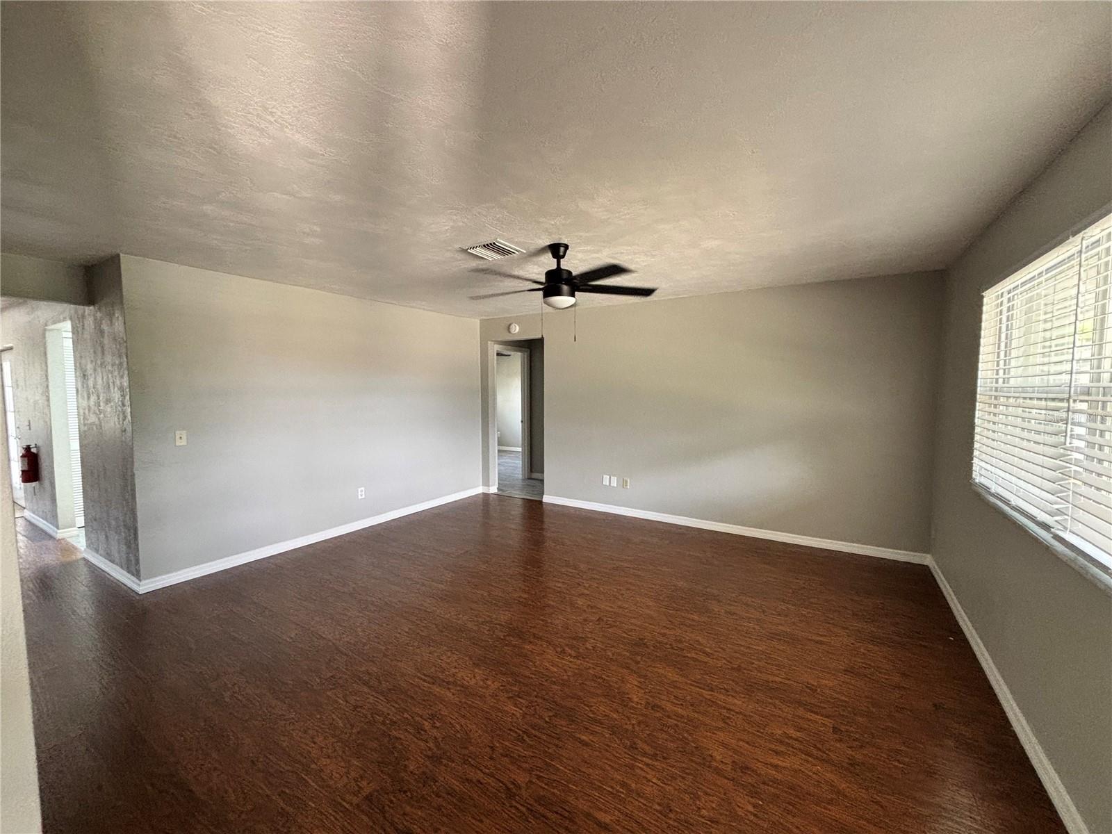 1187 MALONE CT — photo 4