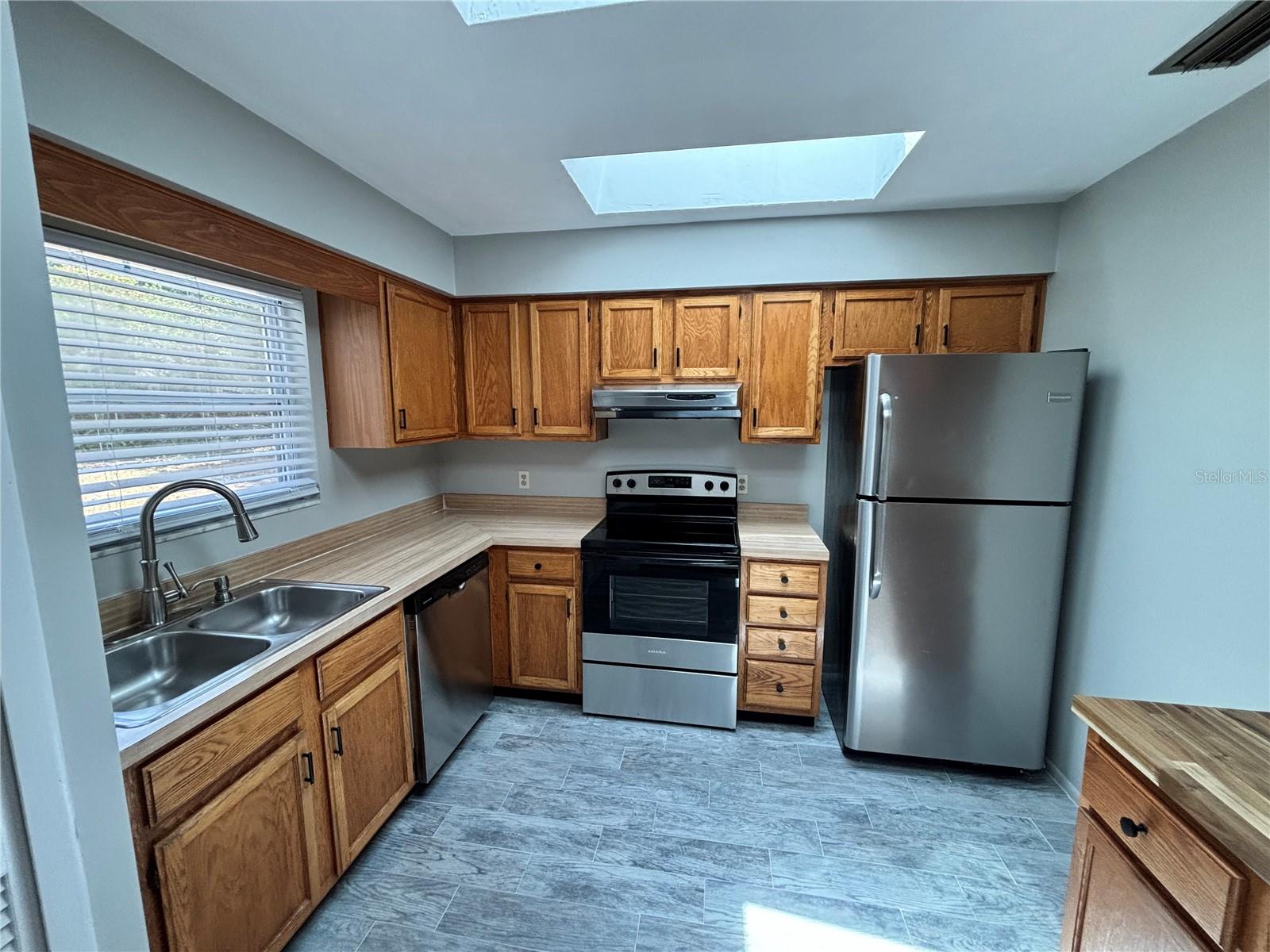1187 MALONE CT — photo 5