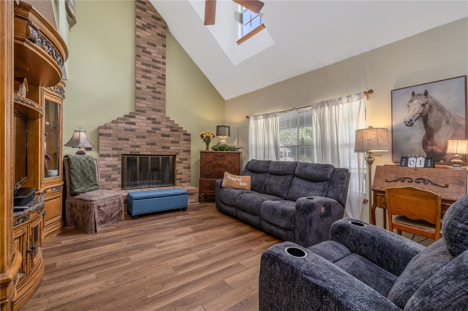 1908 SALEM CT — photo 4