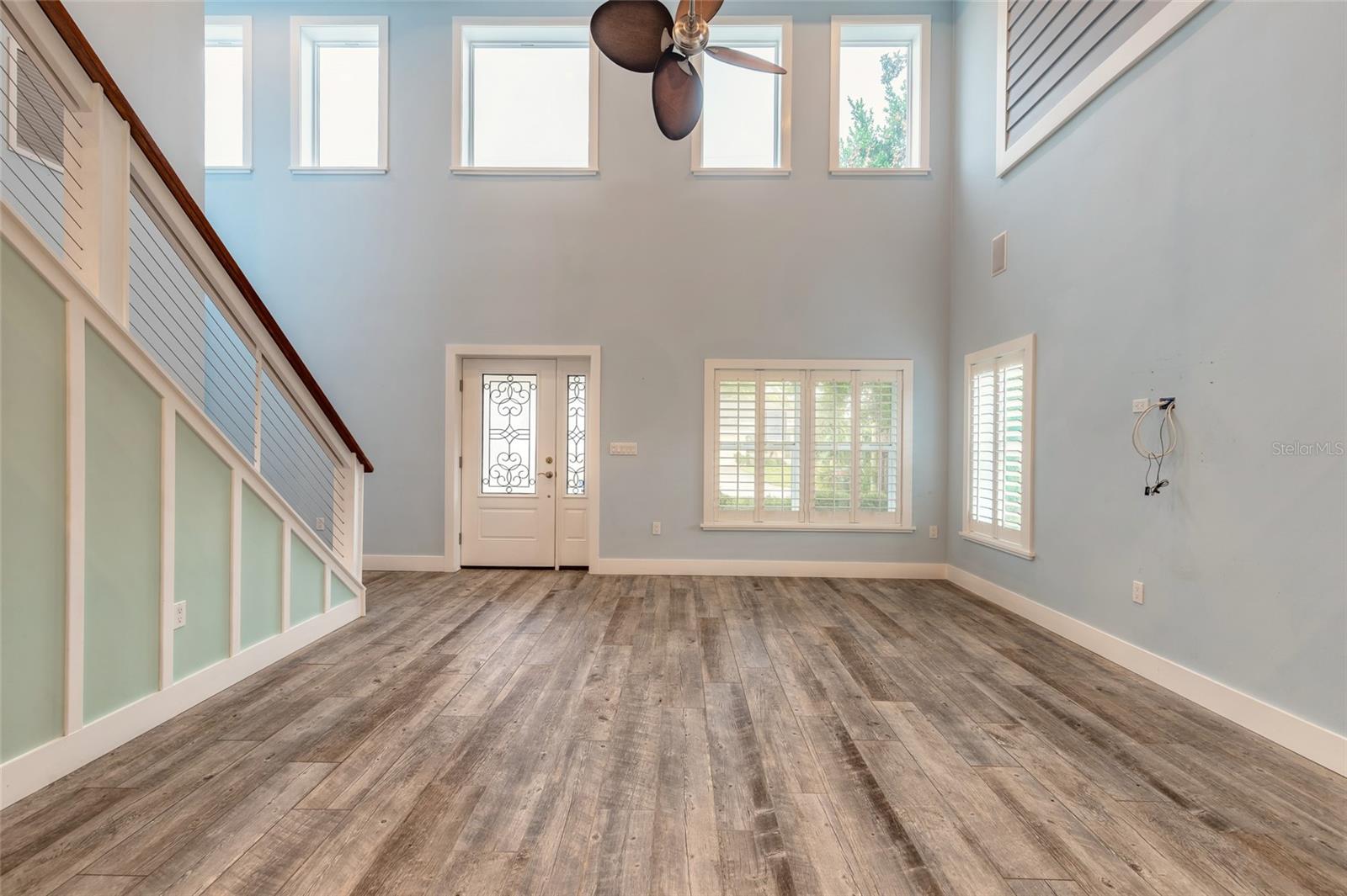 130 HERNANDEZ AVE — photo 5