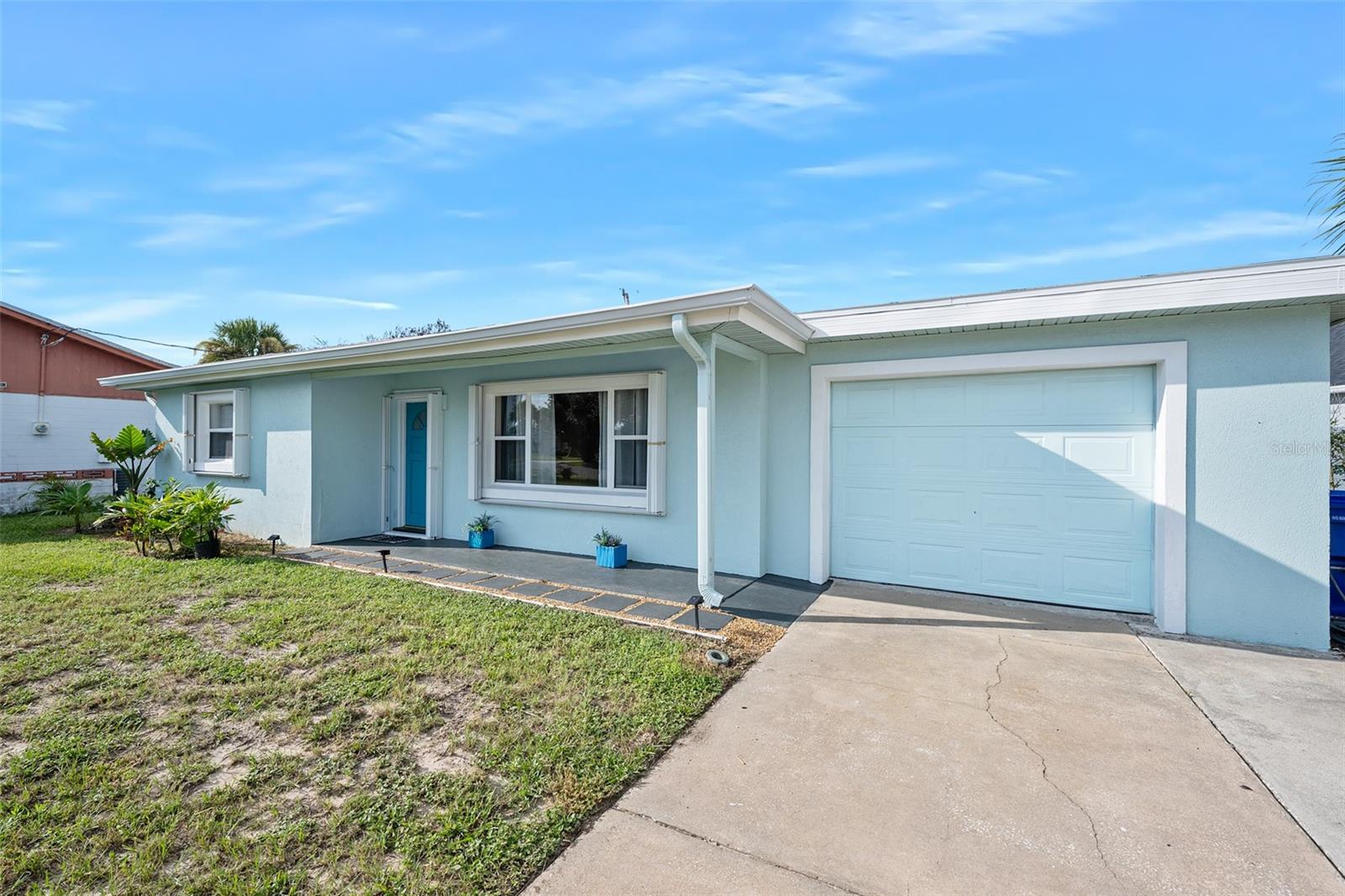 22 PLAZA DR — photo 6
