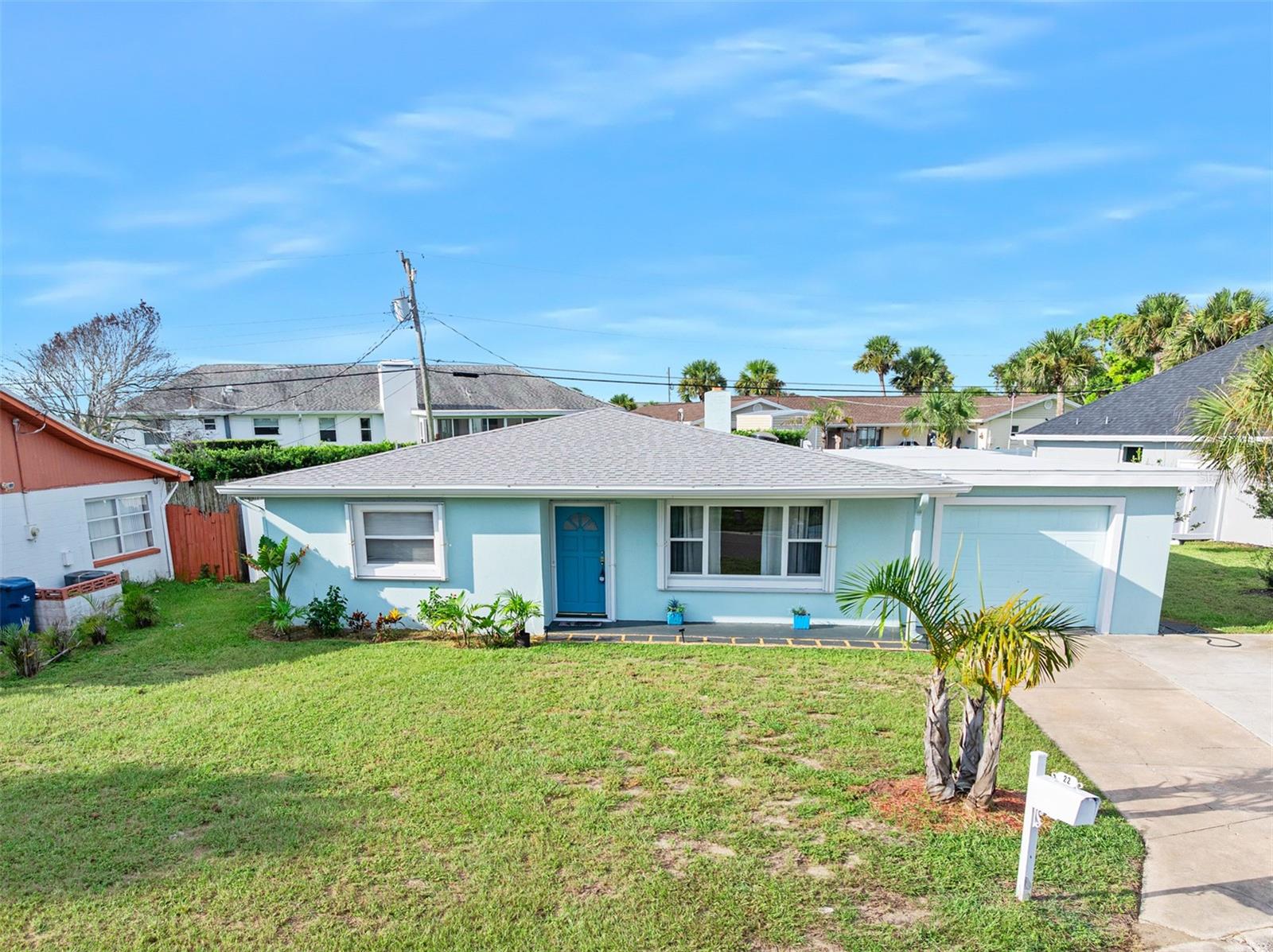 22 PLAZA DR