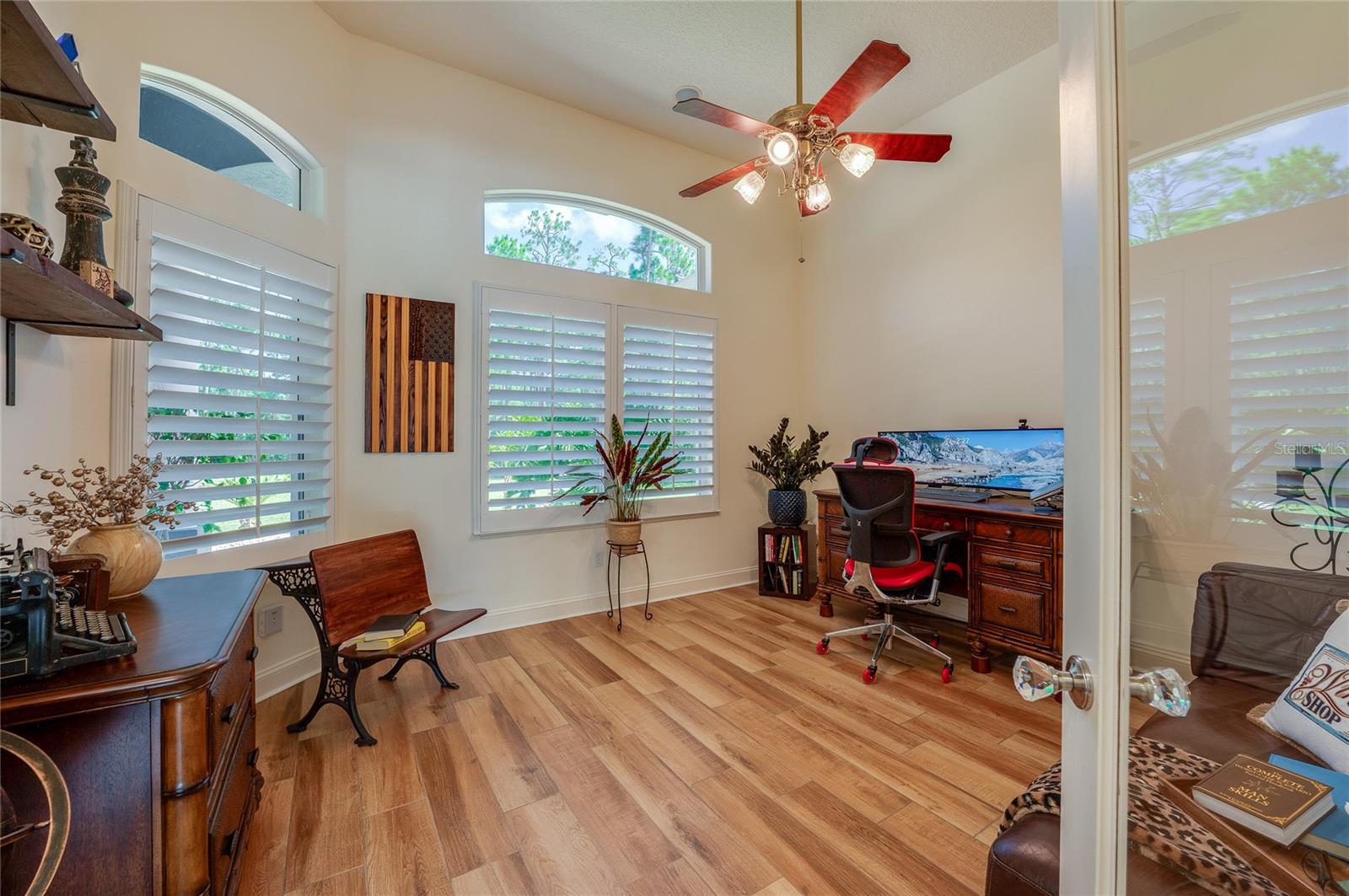 25 REMINGTON RD — photo 10