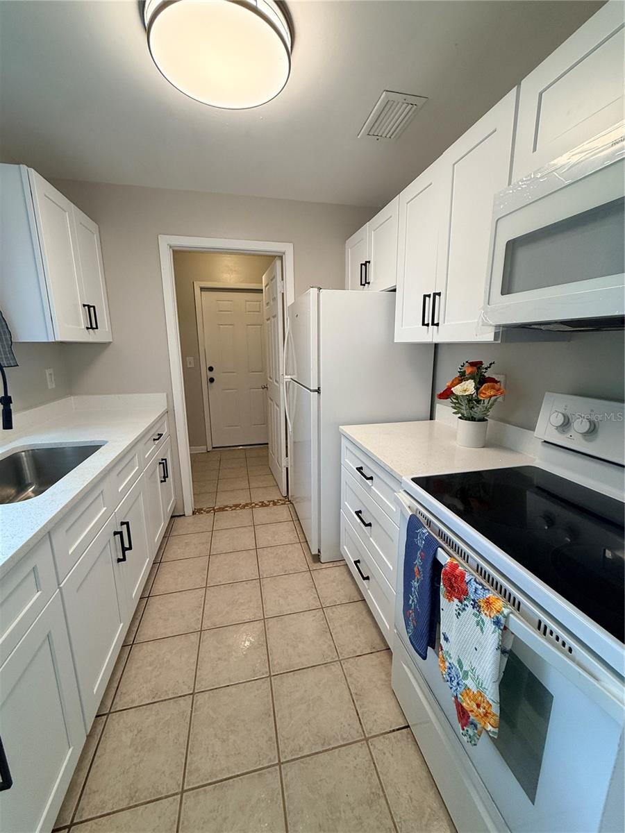 2942 GREYNOLDS ST — photo 12