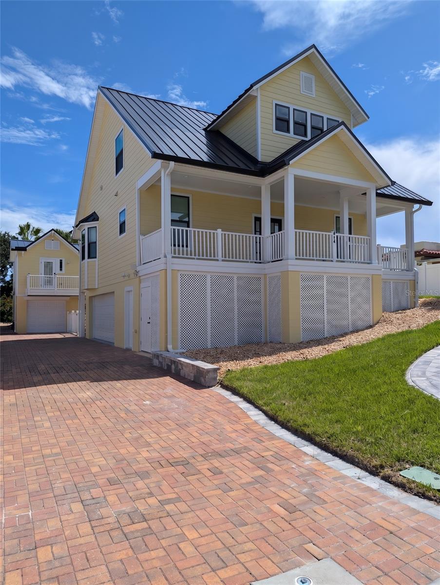 414 JESSAMINE BLVD
