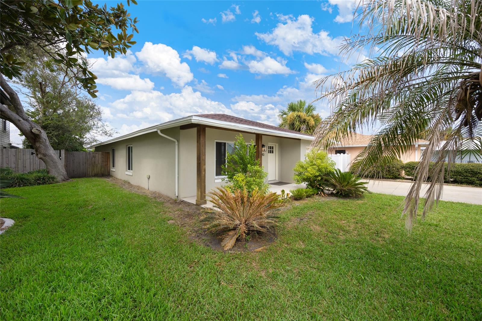 43 CAPISTRANO DR — photo 9