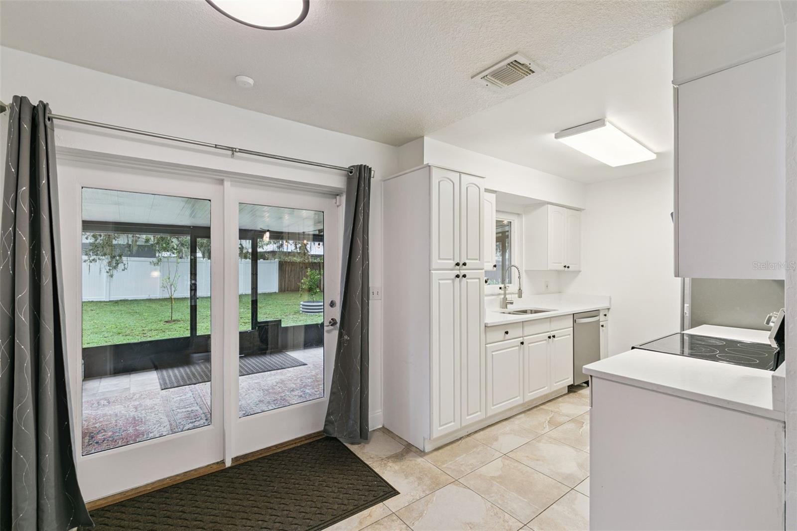 104 LA COSTA CT — photo 7