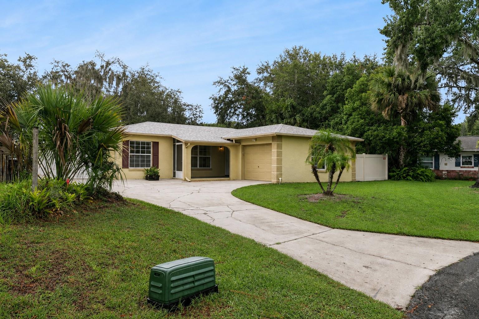 104 LA COSTA CT