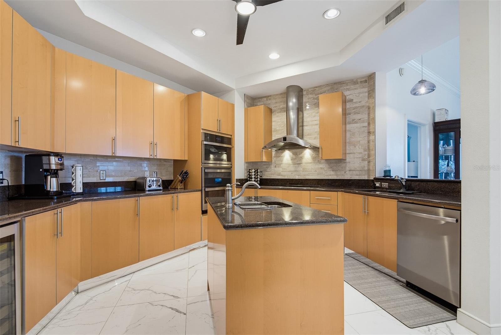 1925 S ATLANTIC AVE #210 — photo 4
