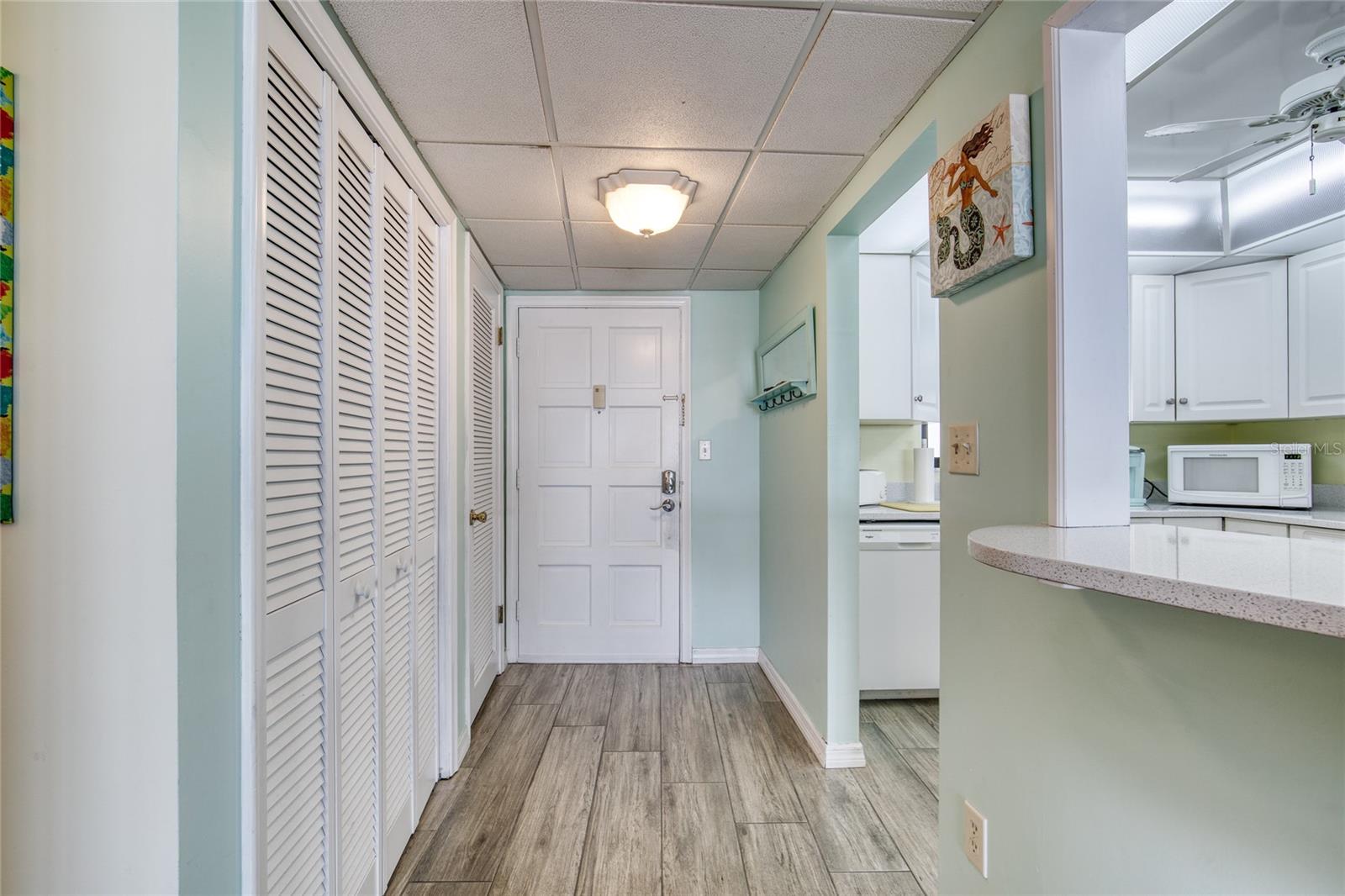 915 OCEAN SHORE BLVD #2010 — photo 4