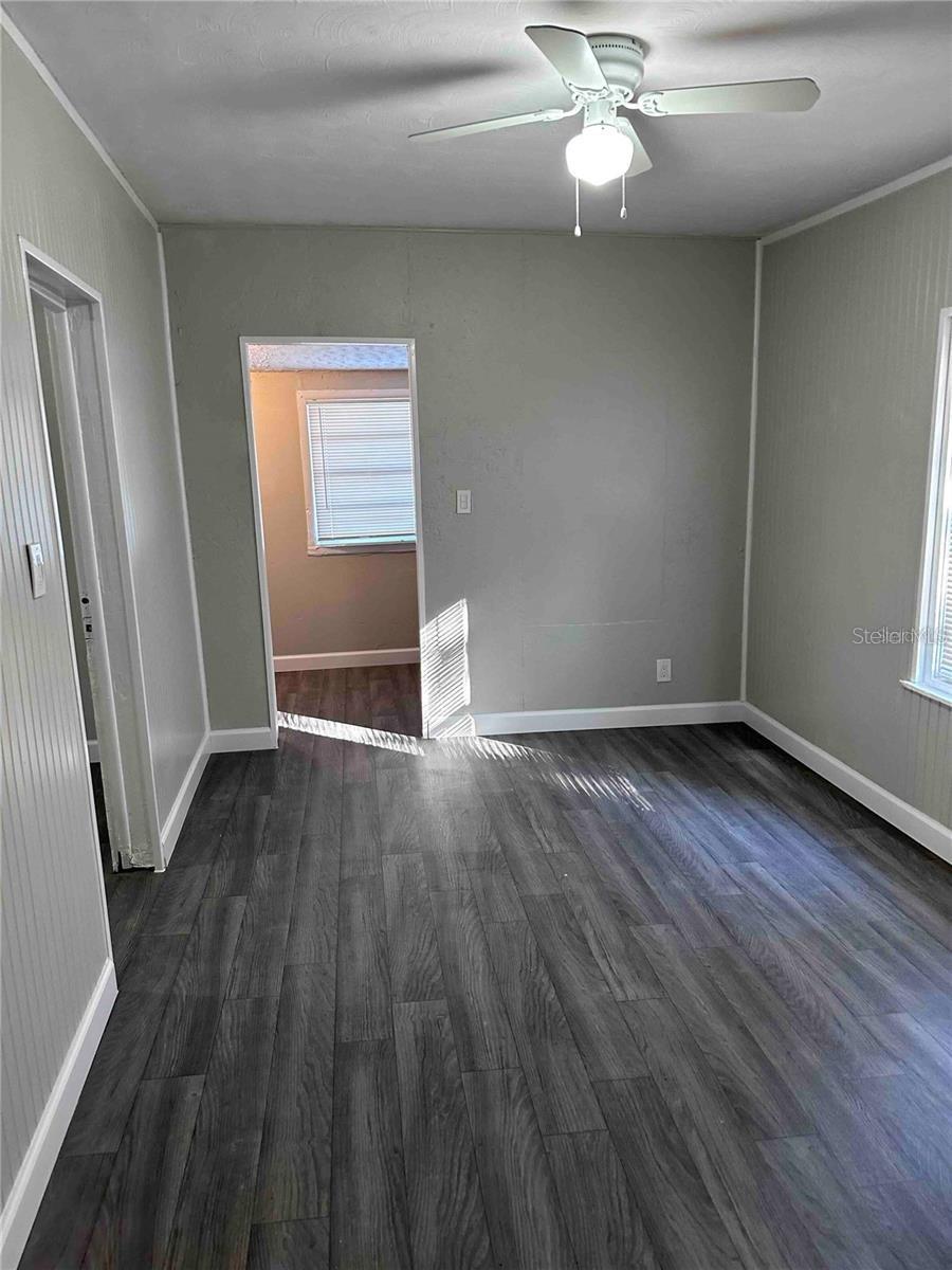 1215 HISTORIC GOLDSBORO BLVD — photo 5