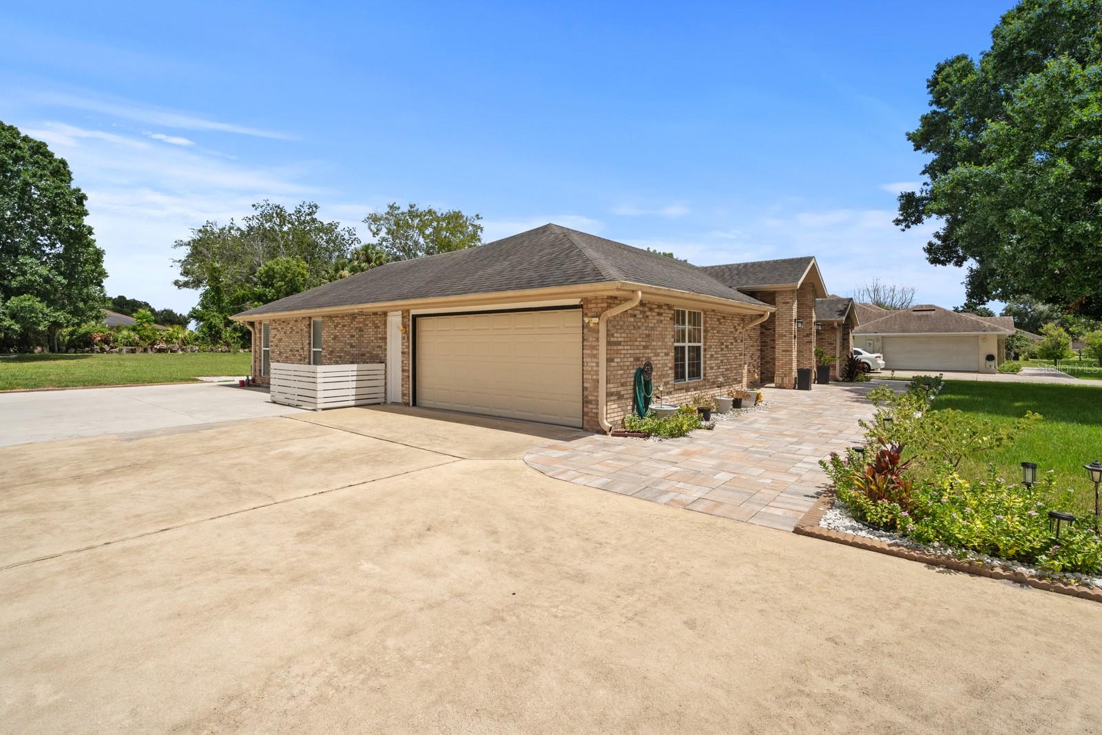 1476 STEEPLECHASE LN — photo 5