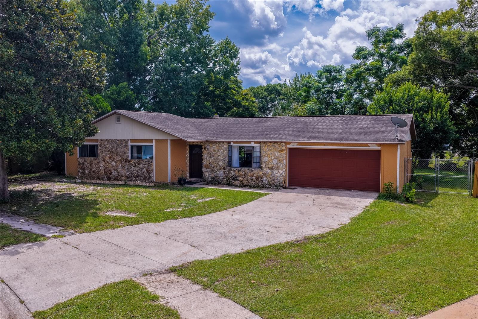 146 WESTWOOD DR