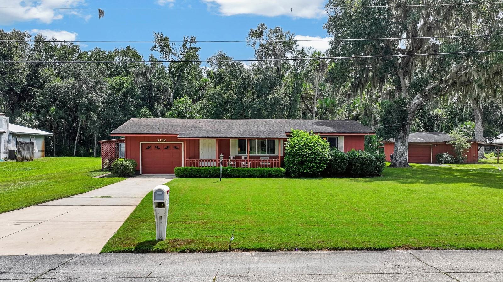2152 SWOOPE DR