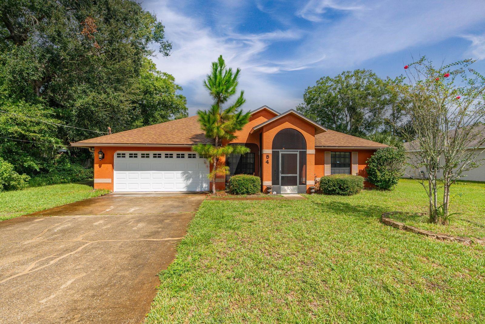 54 WHITE HALL DR