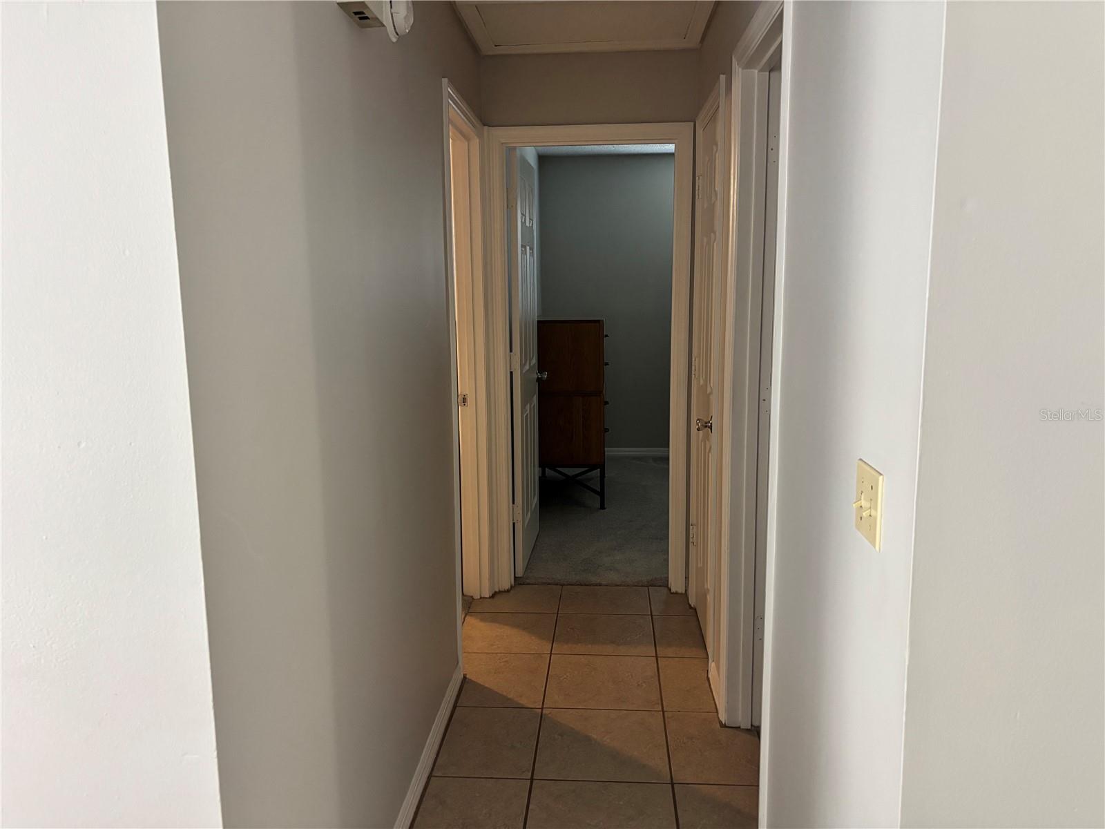 2139 E OLD MILL DR — photo 9