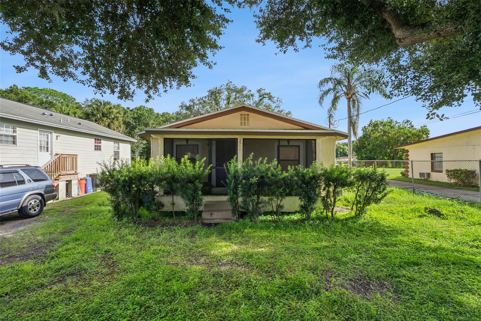 2511 CRAWFORD DR — photo 2