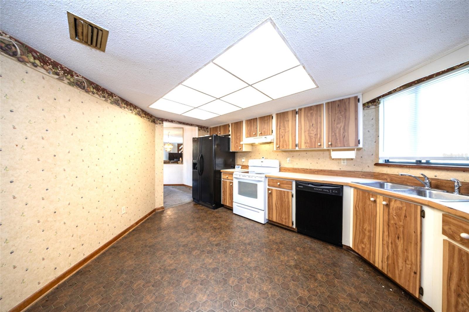 5 WILDWOOD TRL N — photo 5