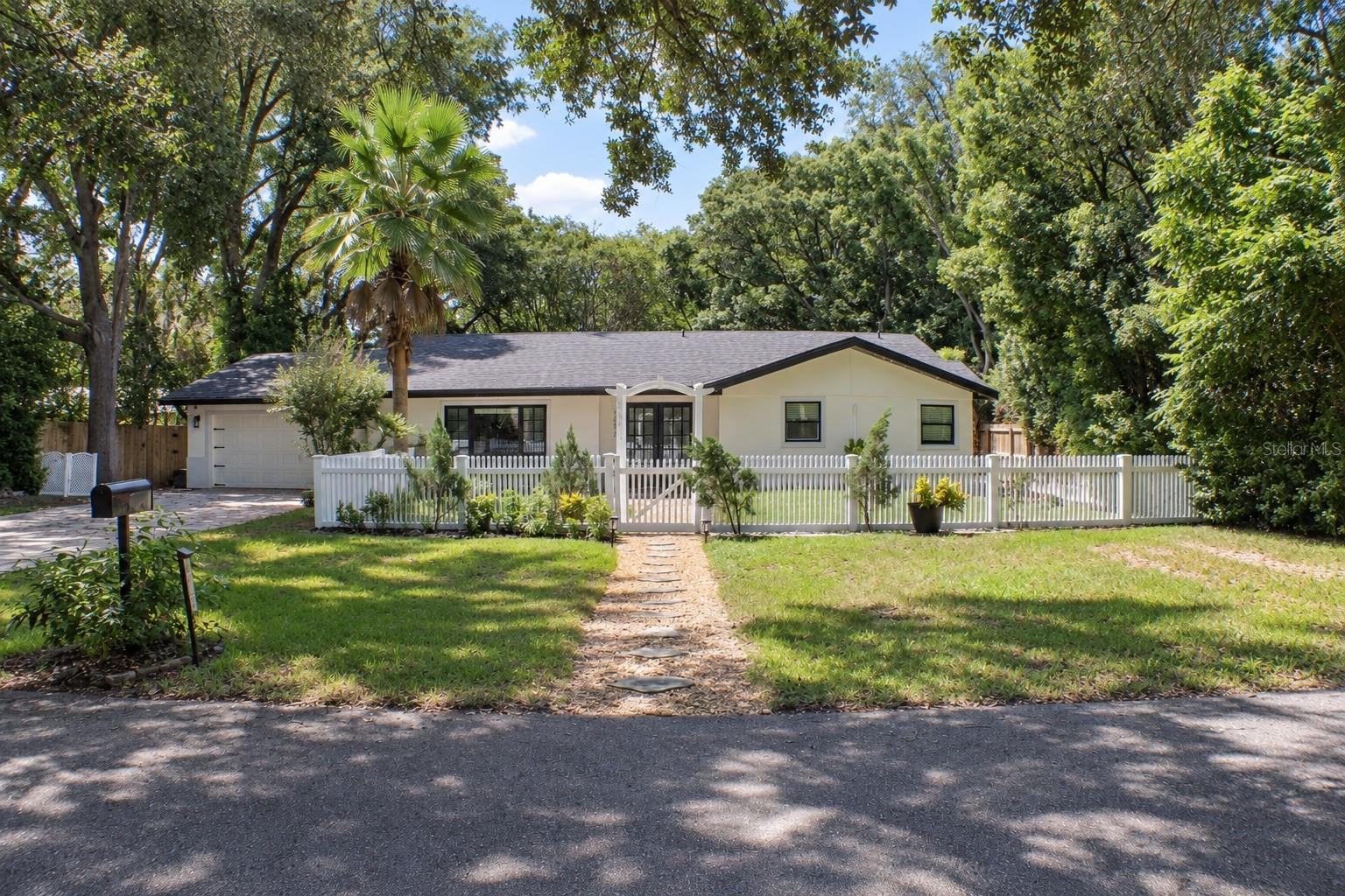 8042 RIDGE WAY — photo 4