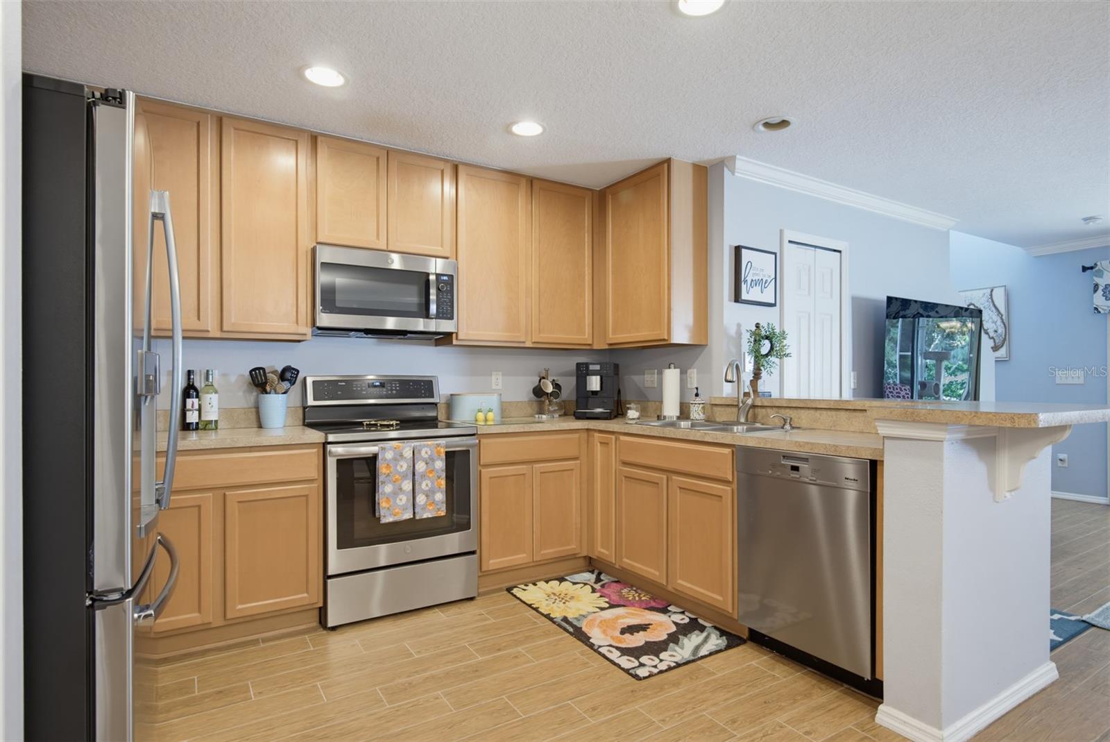 2666 CARTHAGE DR — photo 9