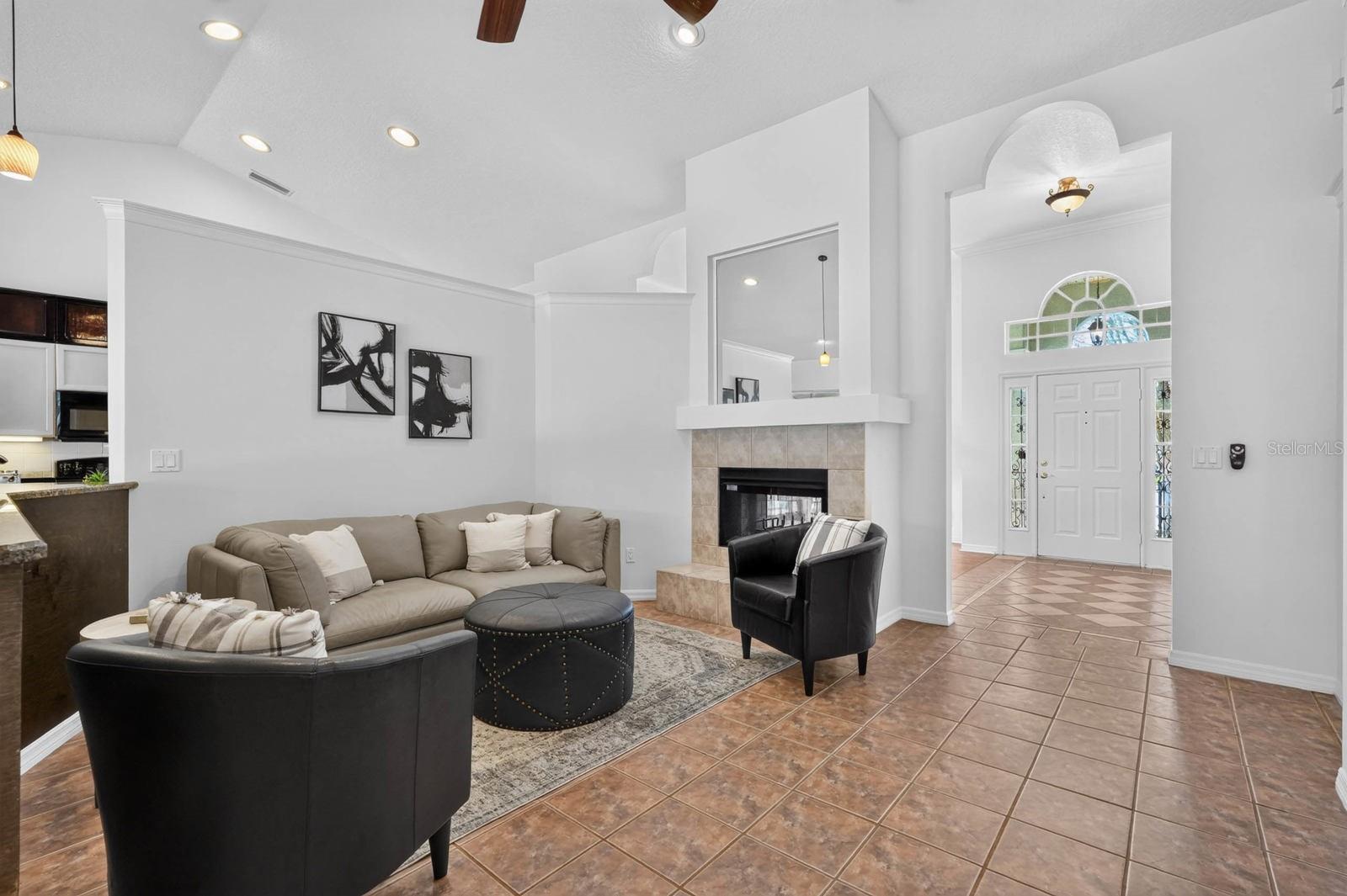 500 LAKE WINNEMISSETT DR — photo 11