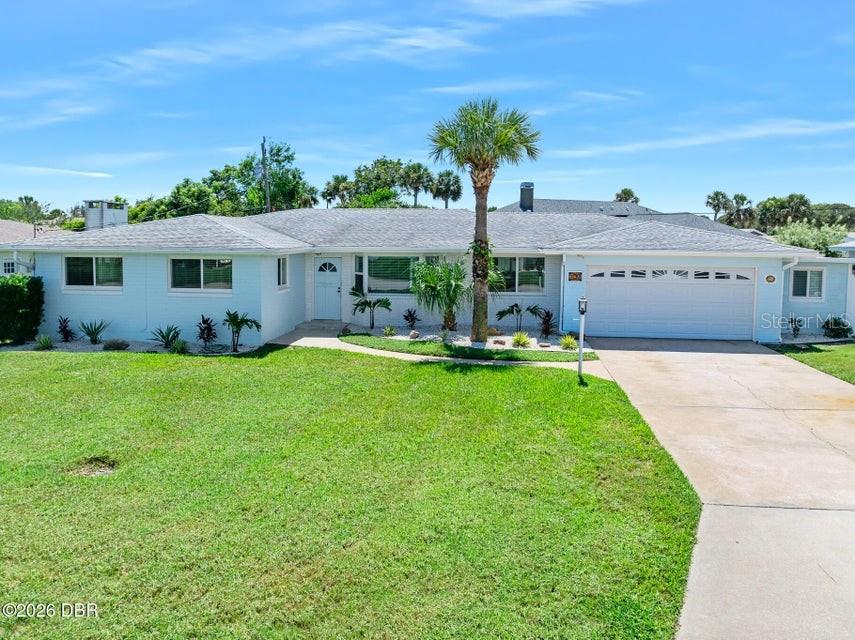 190 ELLICOTT DR