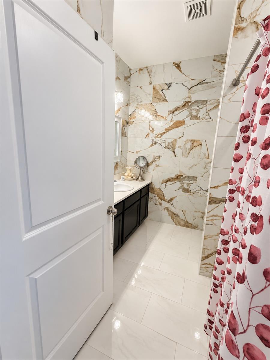 3512 FERNANDA DR — photo 12