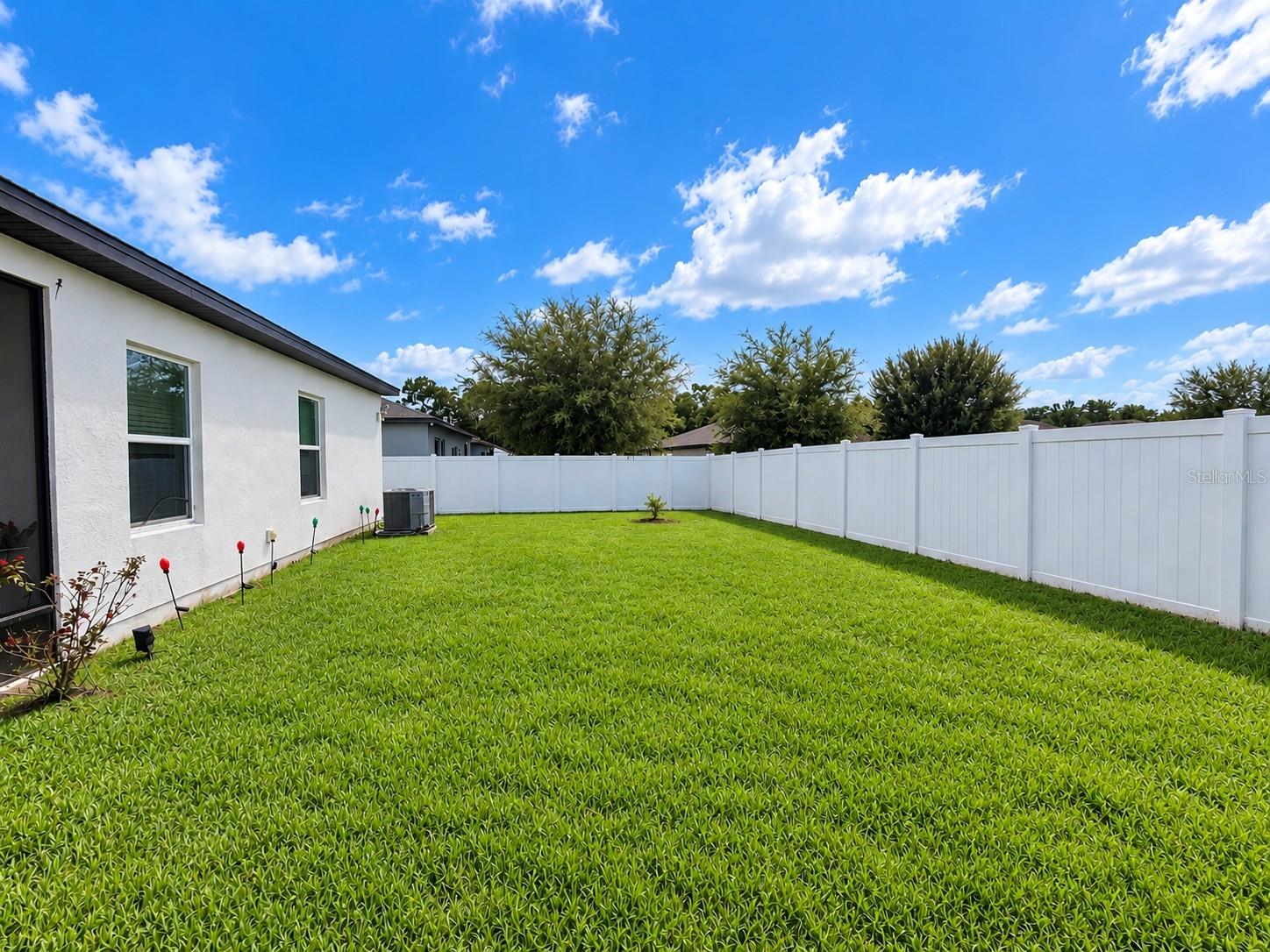 3512 FERNANDA DR — photo 3