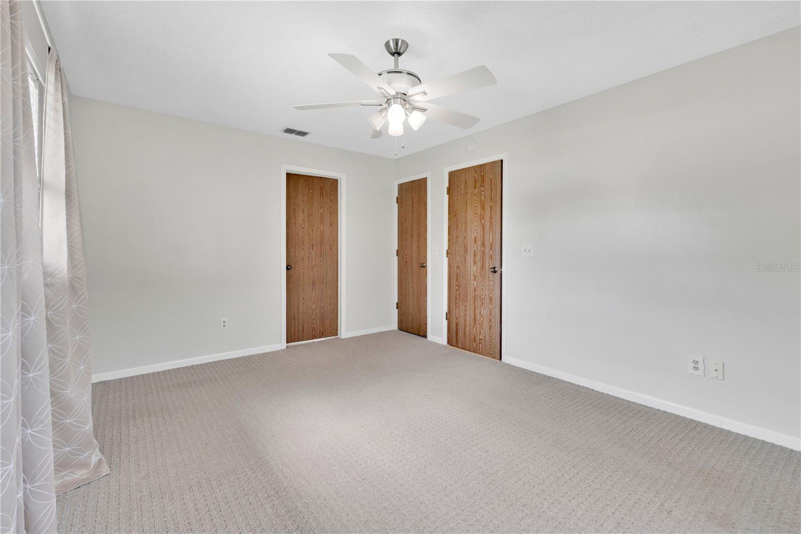 1922 VIENNA AVE — photo 11