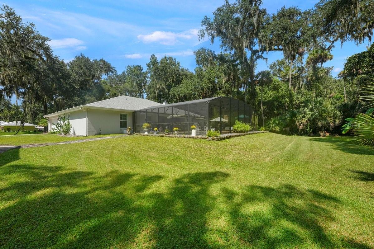 2176 JUANITA DR — photo 7