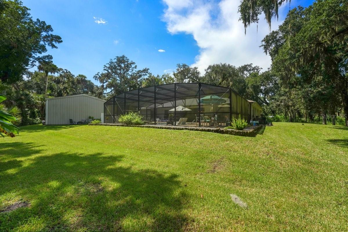 2176 JUANITA DR — photo 8