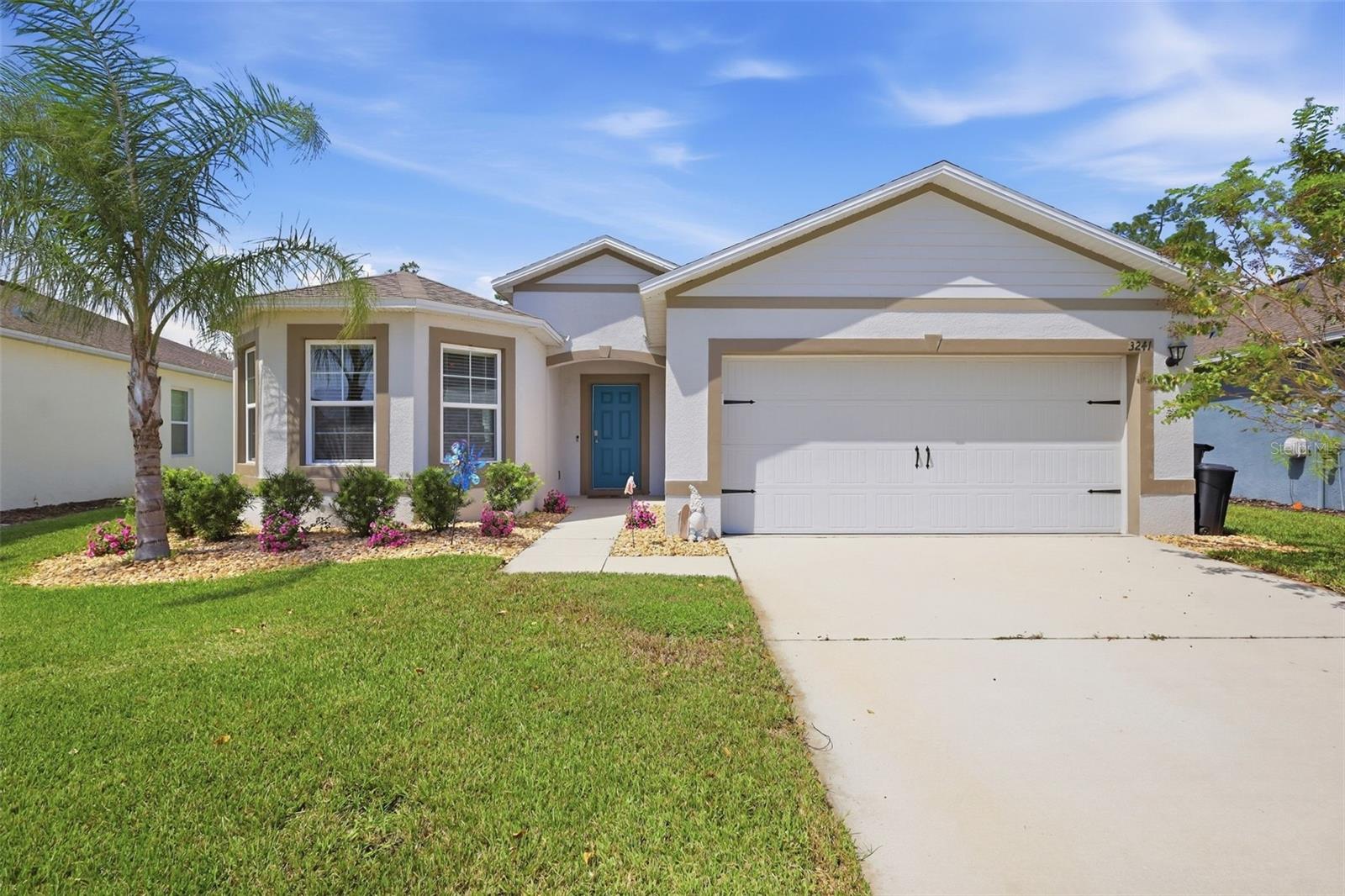 3241 CARPENTARIA DR