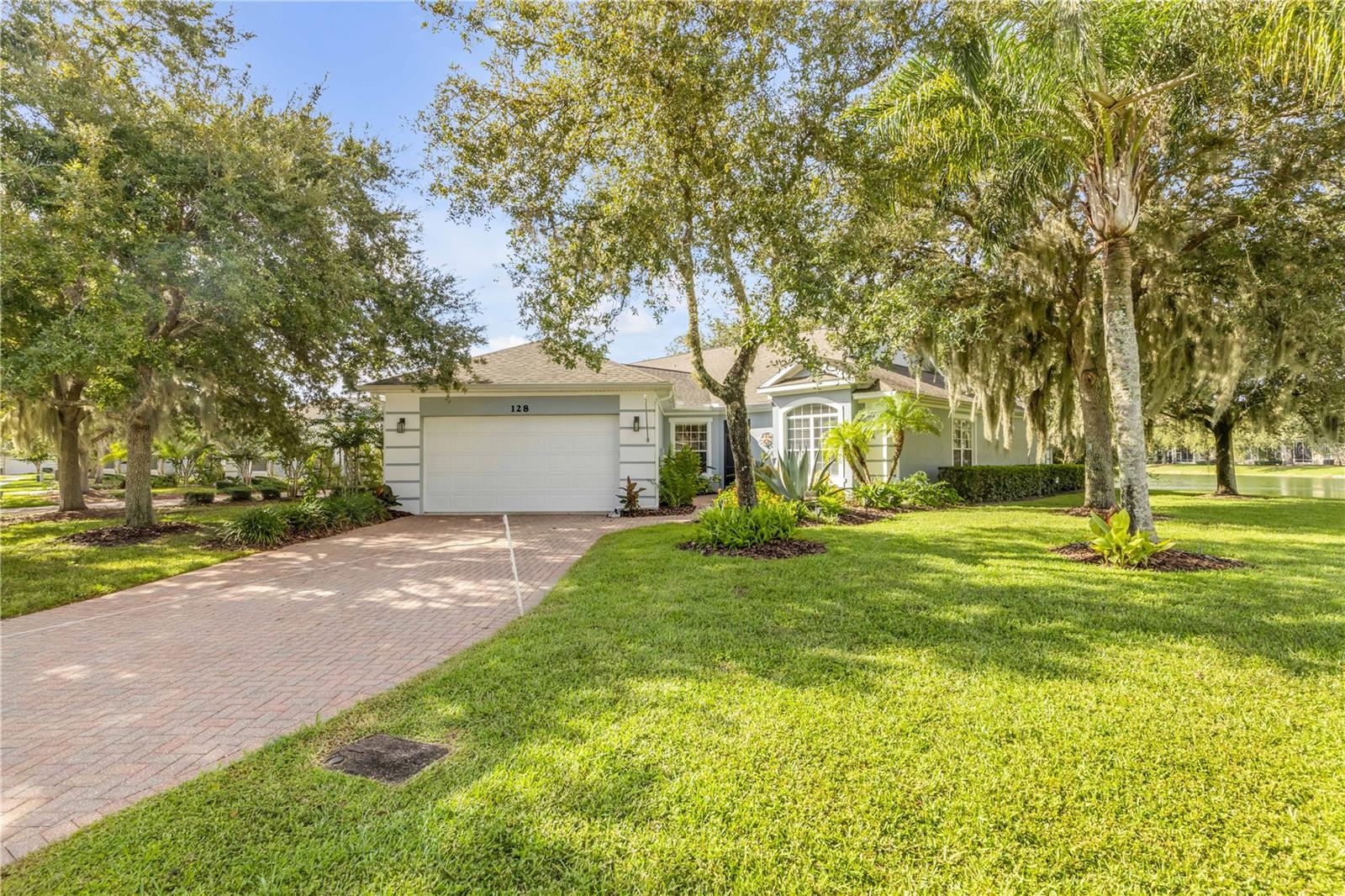 128 BAUER CIR — photo 2