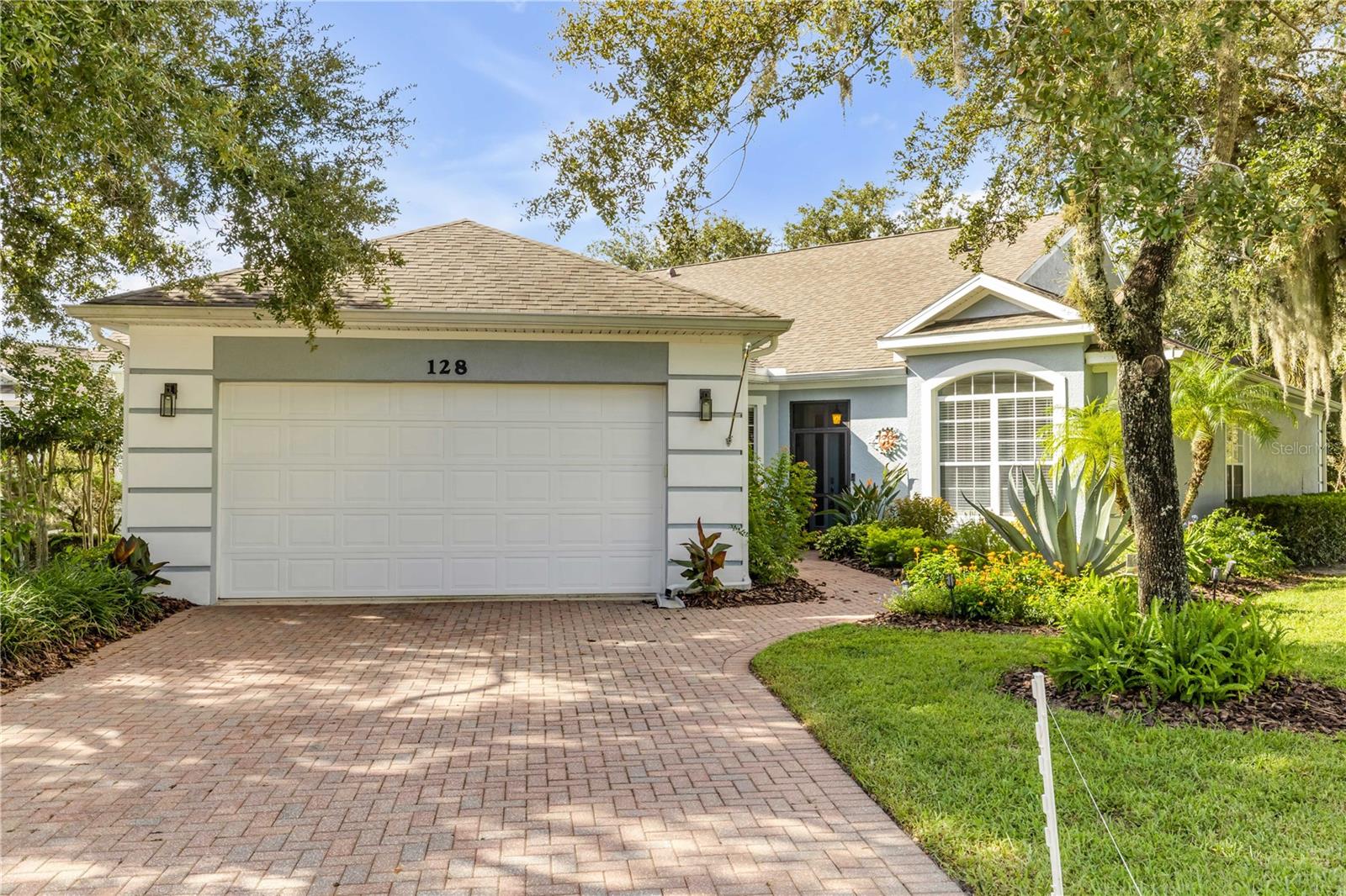 128 BAUER CIR — photo 3