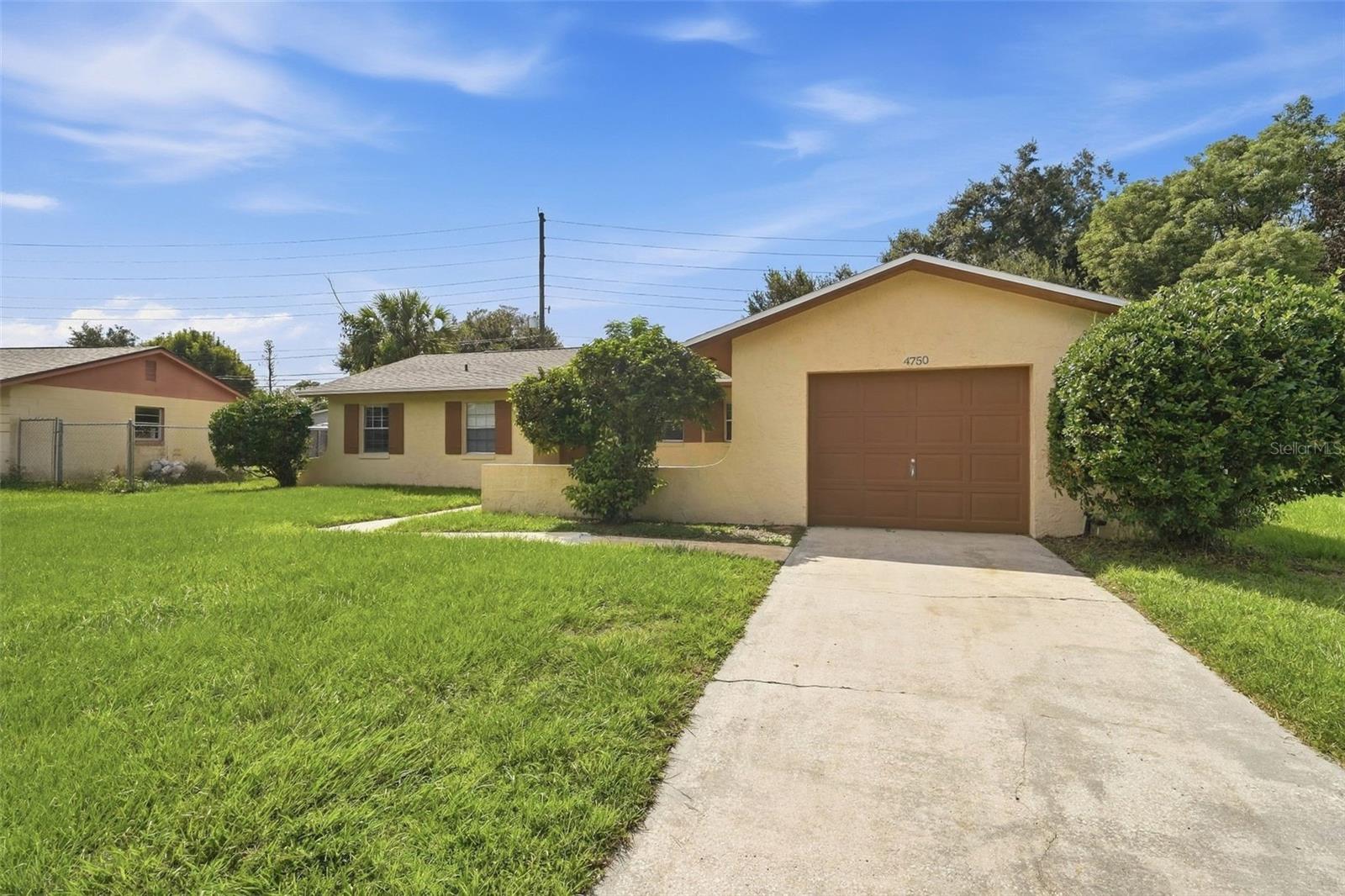 4750 KEMPSTON DR — photo 3