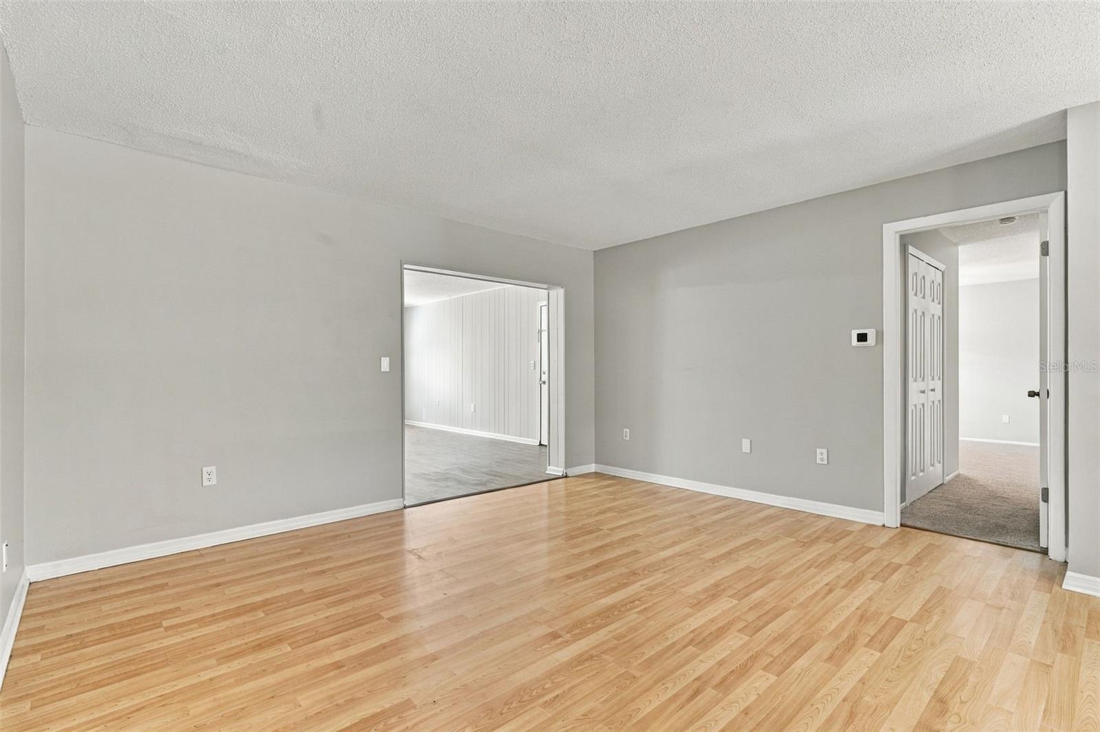 4750 KEMPSTON DR — photo 6