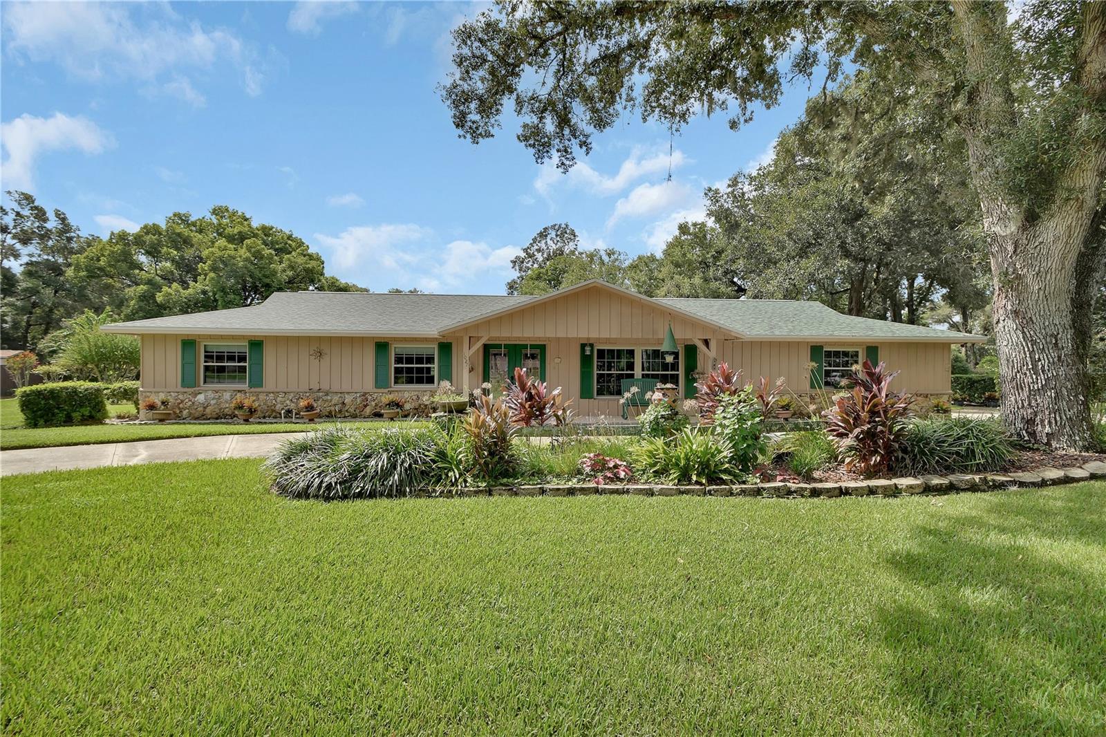 1027 VALLEY FORGE RD