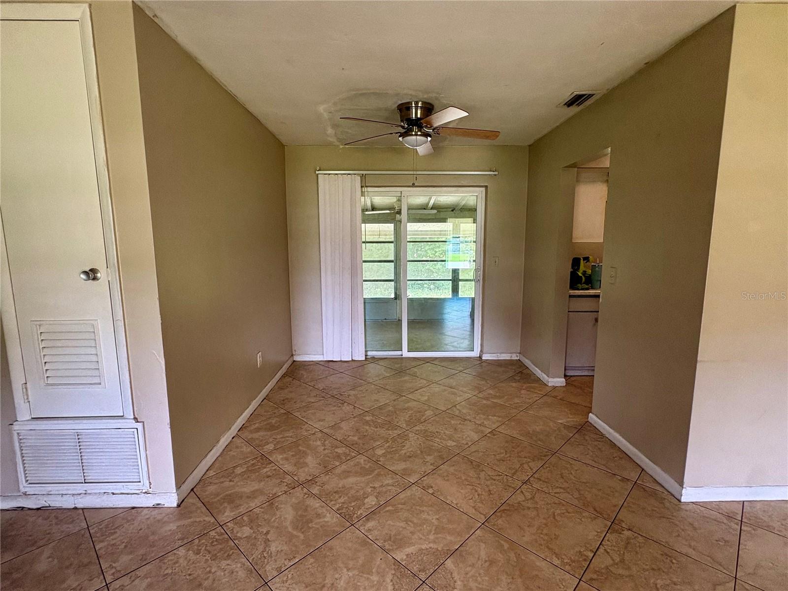 1430 STILLWATER AVE — photo 7