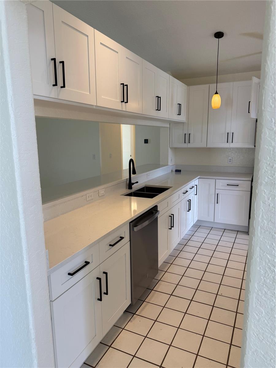 12613 SUMMER TREE CT — photo 4